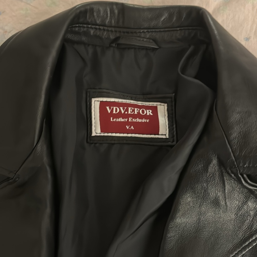 Authentic Leather Jacket - image 2